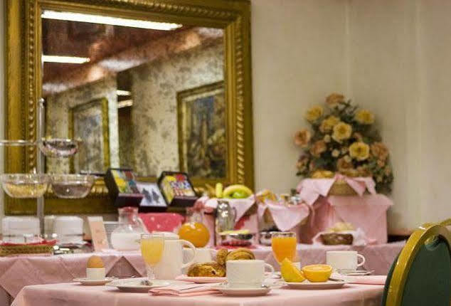 Hotel Lo Zodiaco Абано-Терме Экстерьер фото